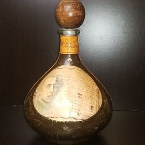 Fausto Corduri Italian wrapped leather decanter